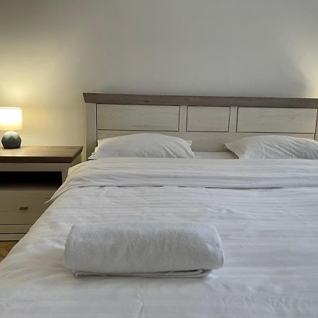 Avangard Kryva Lypa 3 Apart Lviv Extérieur photo